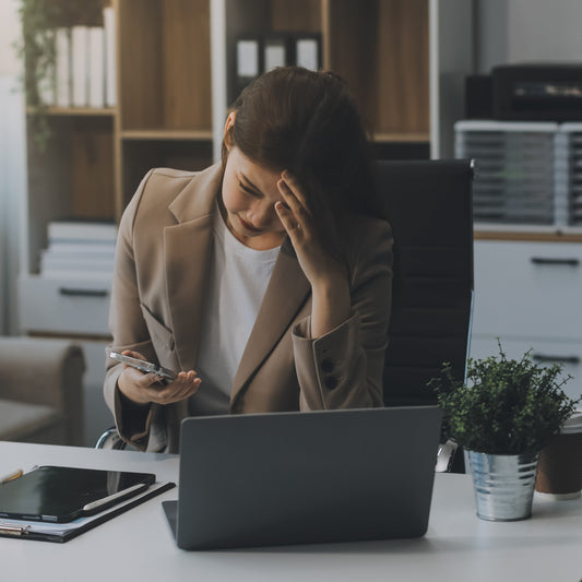 How Skipping Meals Impacts Energy, Focus, and Recovery